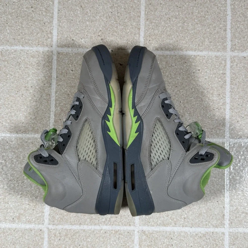 Jordan 5 Retro 
